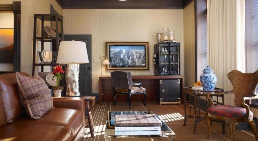 Hotel Jerome, An Auberge Resort Aspen Extérieur photo