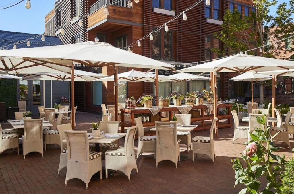 Hotel Jerome, An Auberge Resort Aspen Extérieur photo
